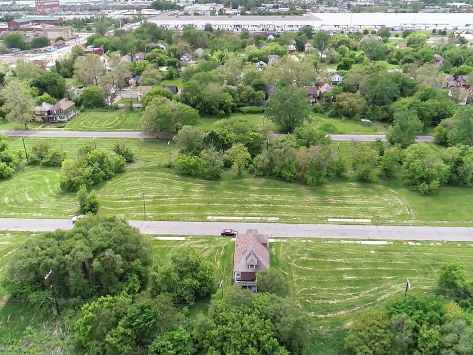 845 Continental St Detroit, MI 48215  | Land/Lot