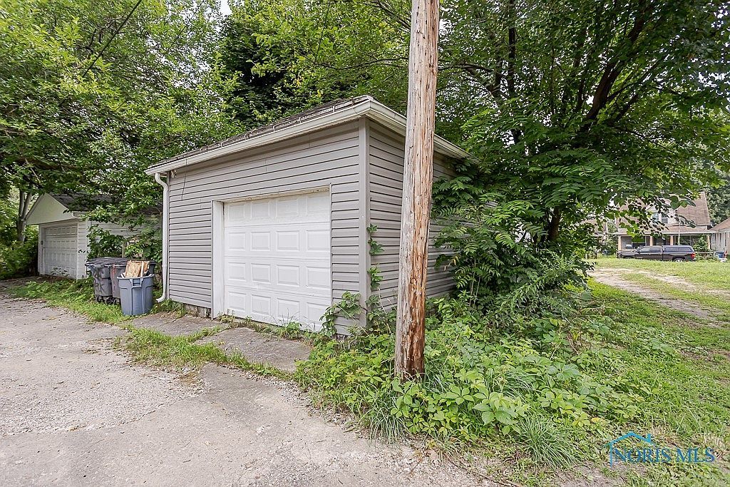 1219 Peck St Toledo, OH 43608 | Single Family