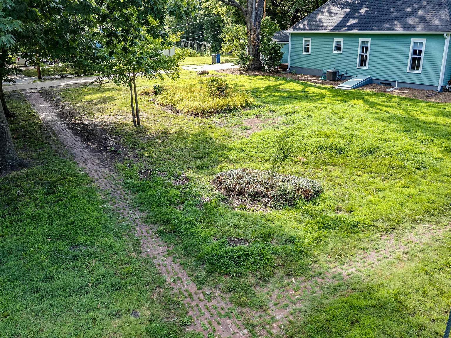 1243 Delaware St #B Lawrence, KS 66044 | Land/Lot