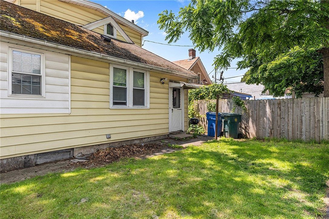 182 Cottage St Rochester, NY 14608  | Single Family