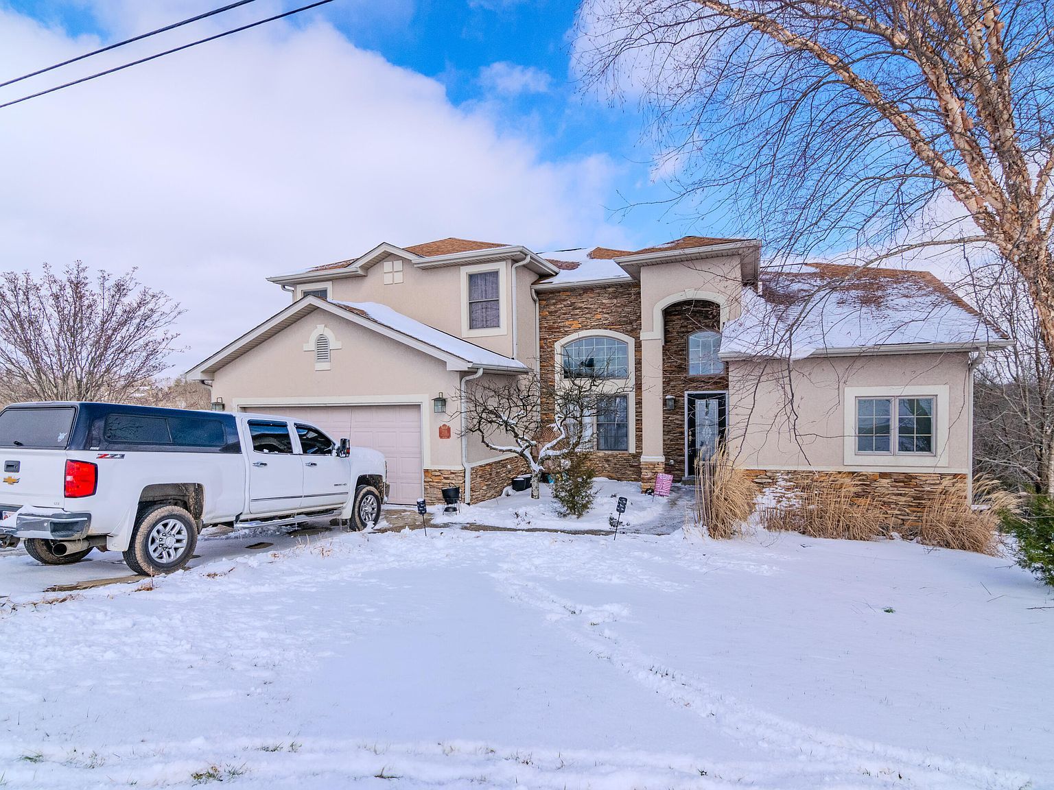 201 Lakeland Dr Harrodsburg, KY 40330  | Single Family