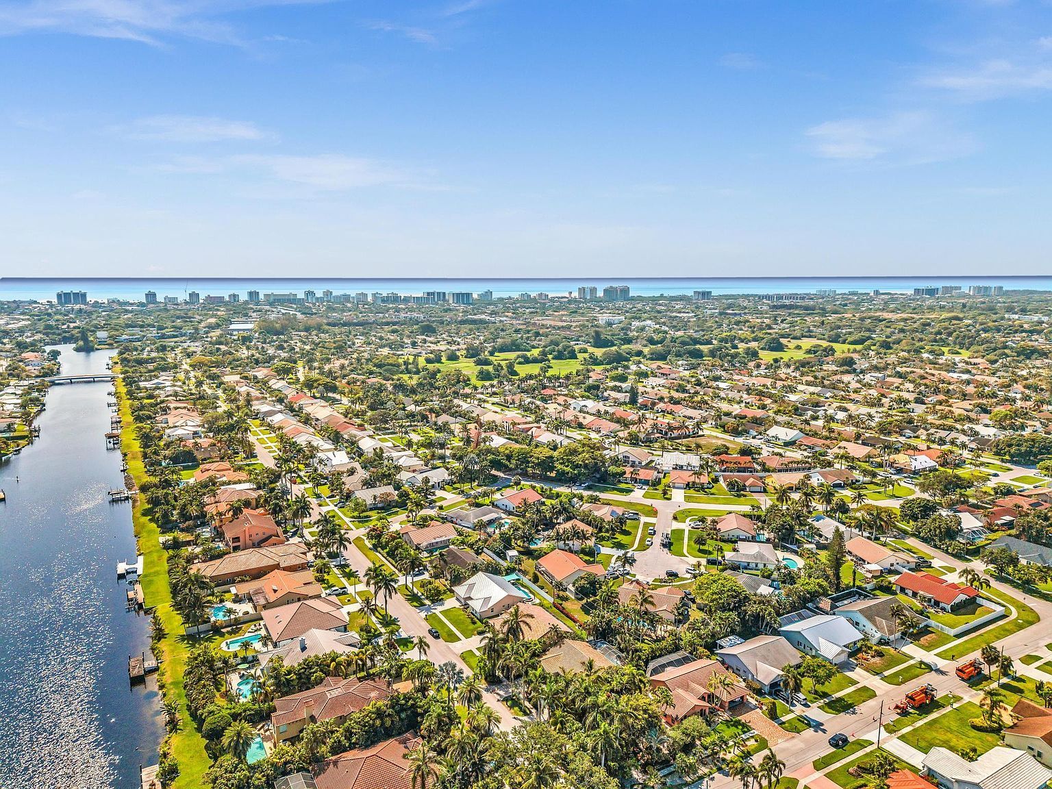 498 Oregon Ln Boca Raton, FL 33487 | Single Family