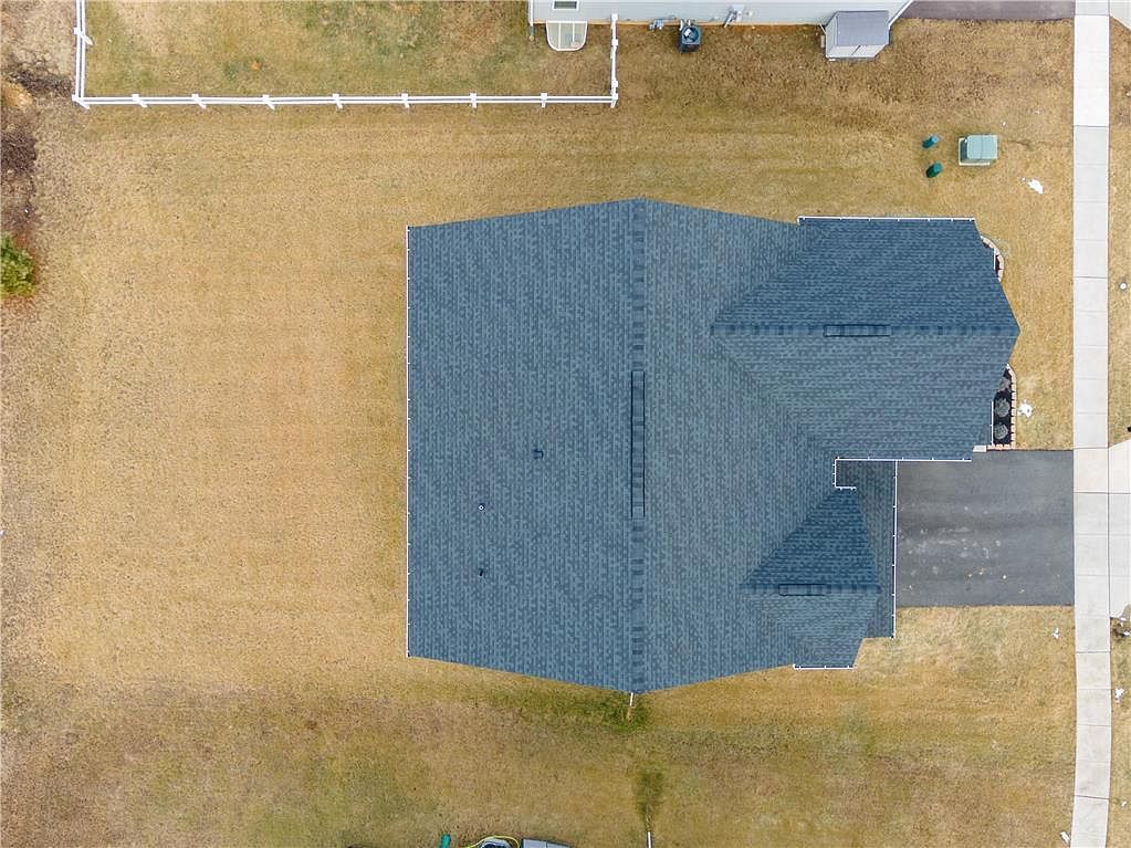 3800 Sweet Meadow Ct Macungie, PA 18062  | Single Family