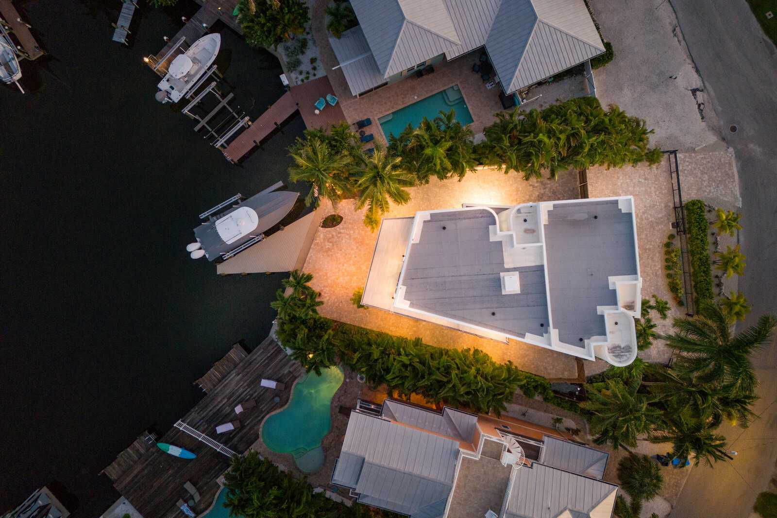 201 North Harbor Drive, Holmes Beach, FL, USA, 34217  | Single Family