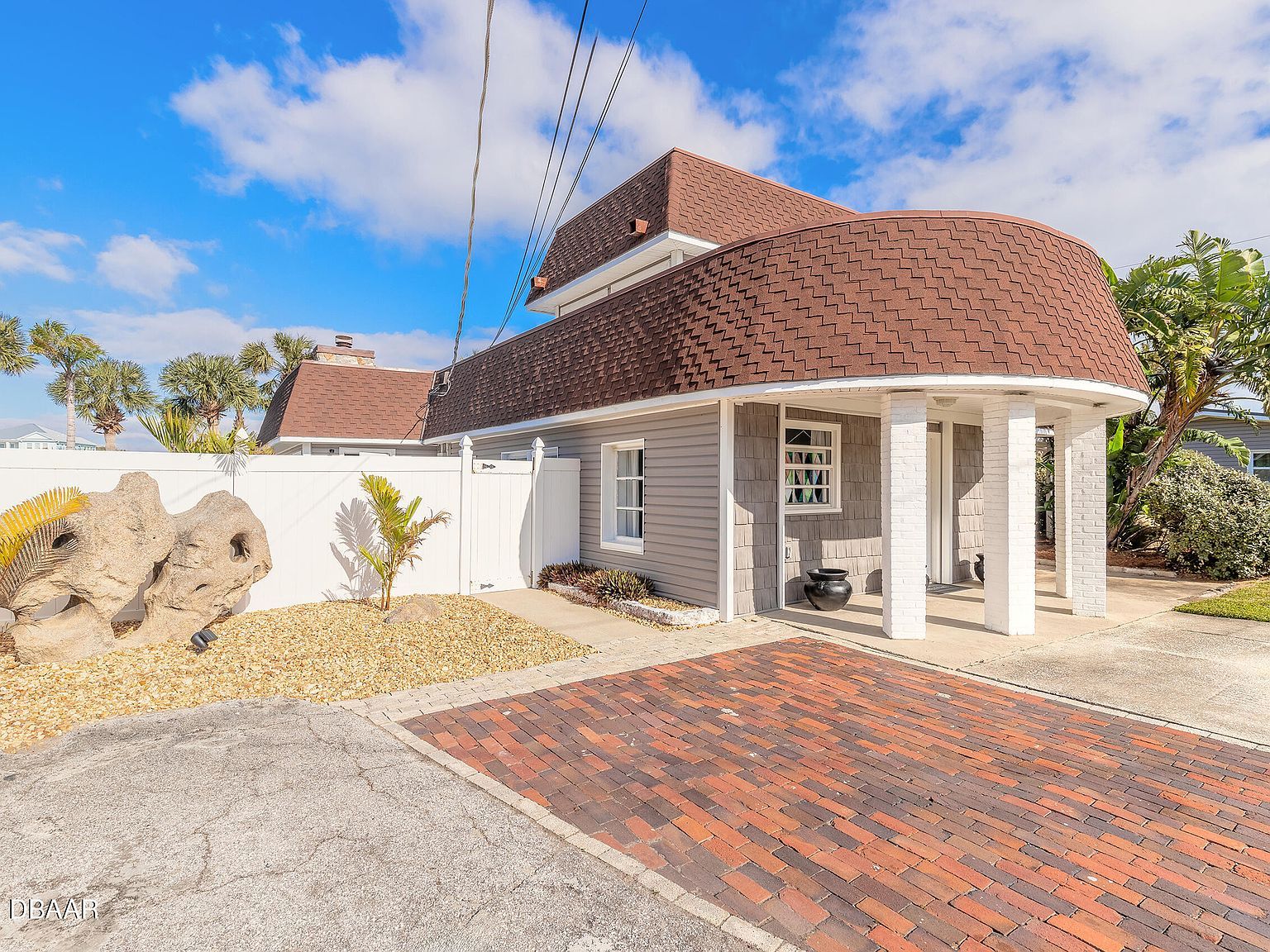 2900 S Peninsula Dr Daytona Beach, FL 32118  | Single Family