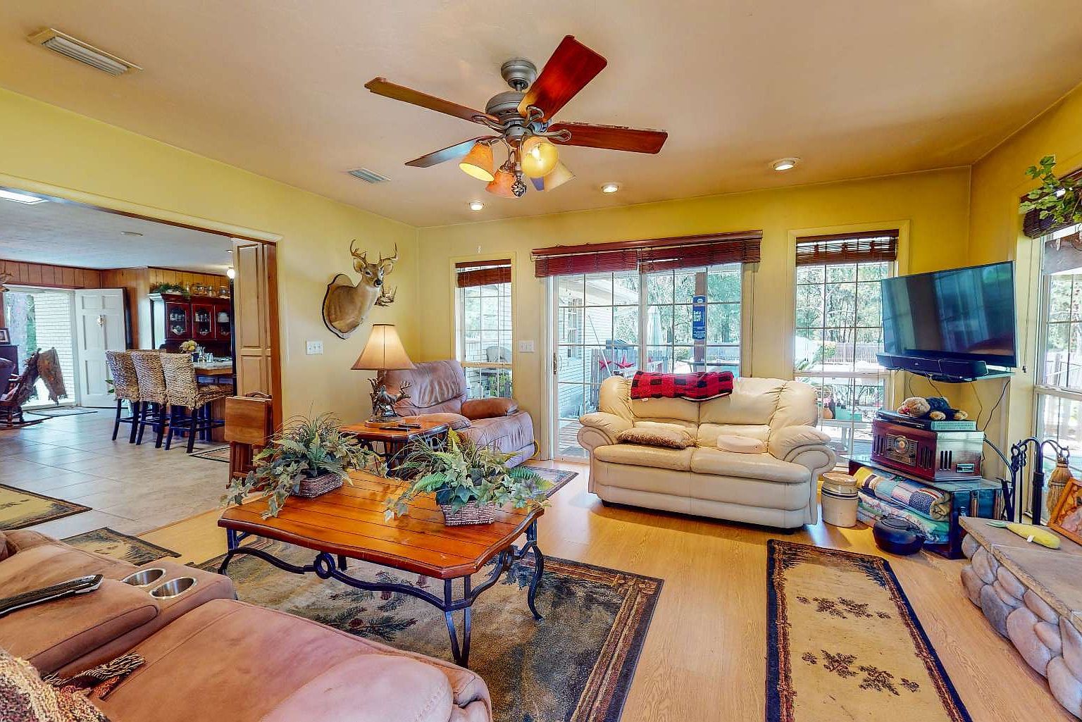 18246 SE 62nd Dr Jasper, FL 32052 | Single Family