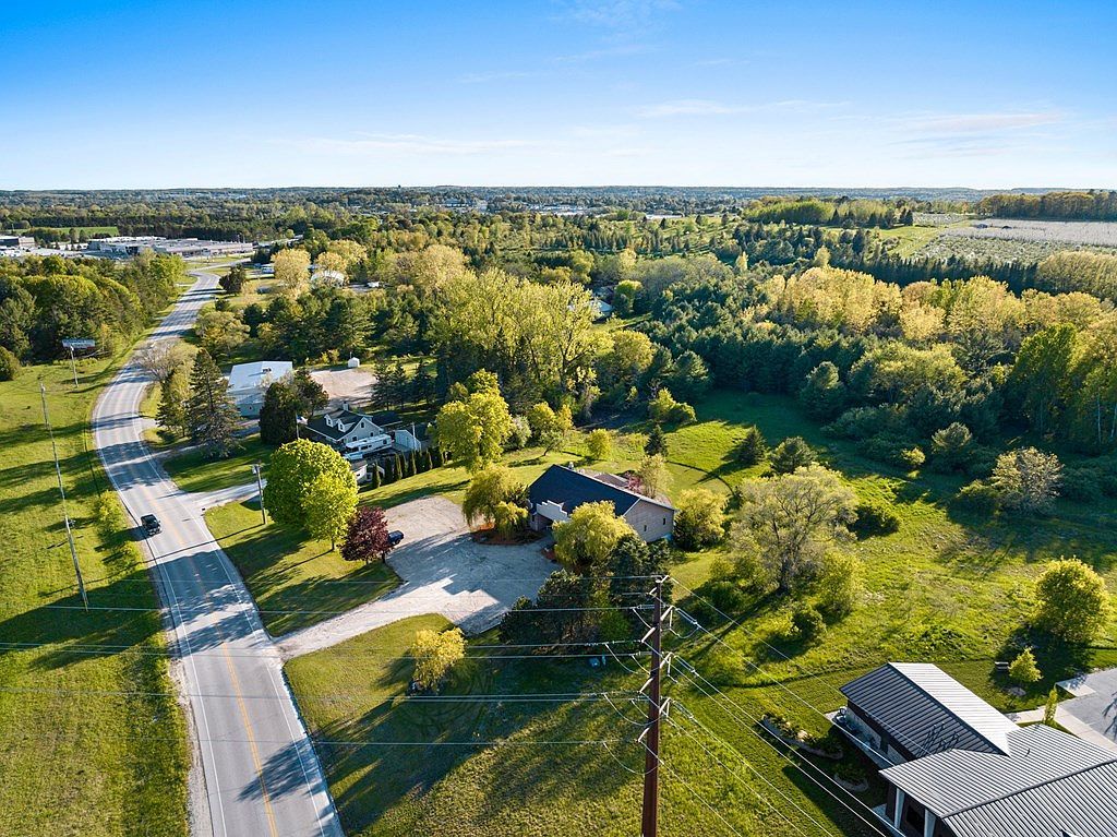 3899 Old Highway Rd Sturgeon Bay, WI 54235  | Single Family