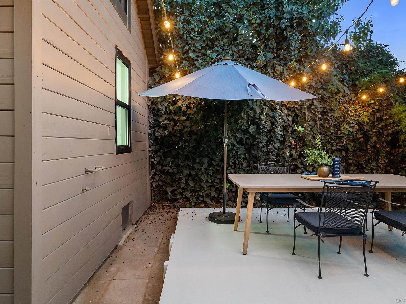 1203 N Normandie Ave Los Angeles, CA 90029  | Single Family