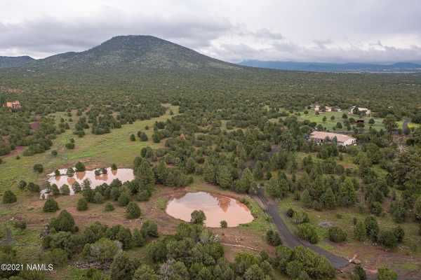 9665 N Stagecoach Dr, Williams, AZ 86046, USA  | Single Family