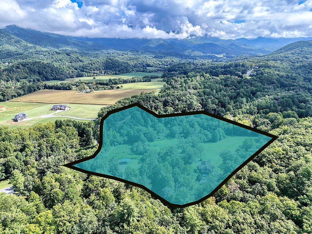 147 Sawyer Cove Rd Hayesville, NC 28904 | Single Family