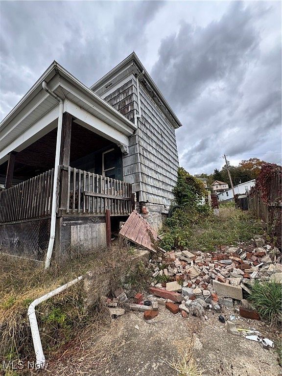 519 Clinton St Martins Ferry, OH 43935  | Single Family