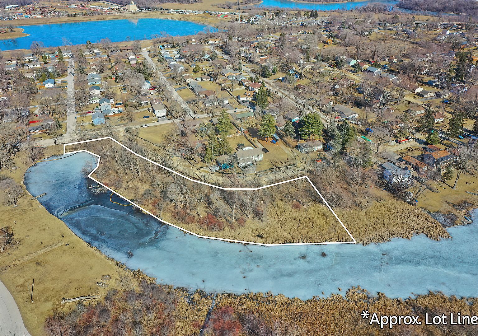 LOT 10 W Northeast Shore Dr McHenry, IL 60051  | Land/Lot