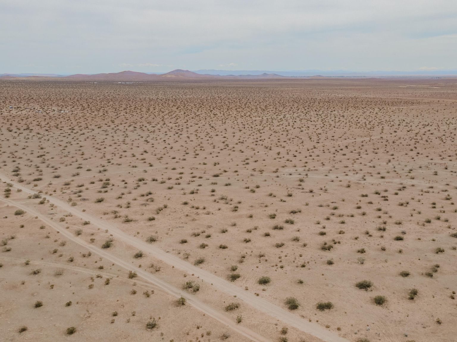 Sequioa Edwards, CA 93523  | Land/Lot