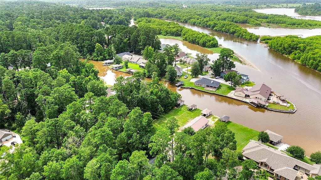 Lakeway Dr Trinity, TX 75862 | Land/Lot