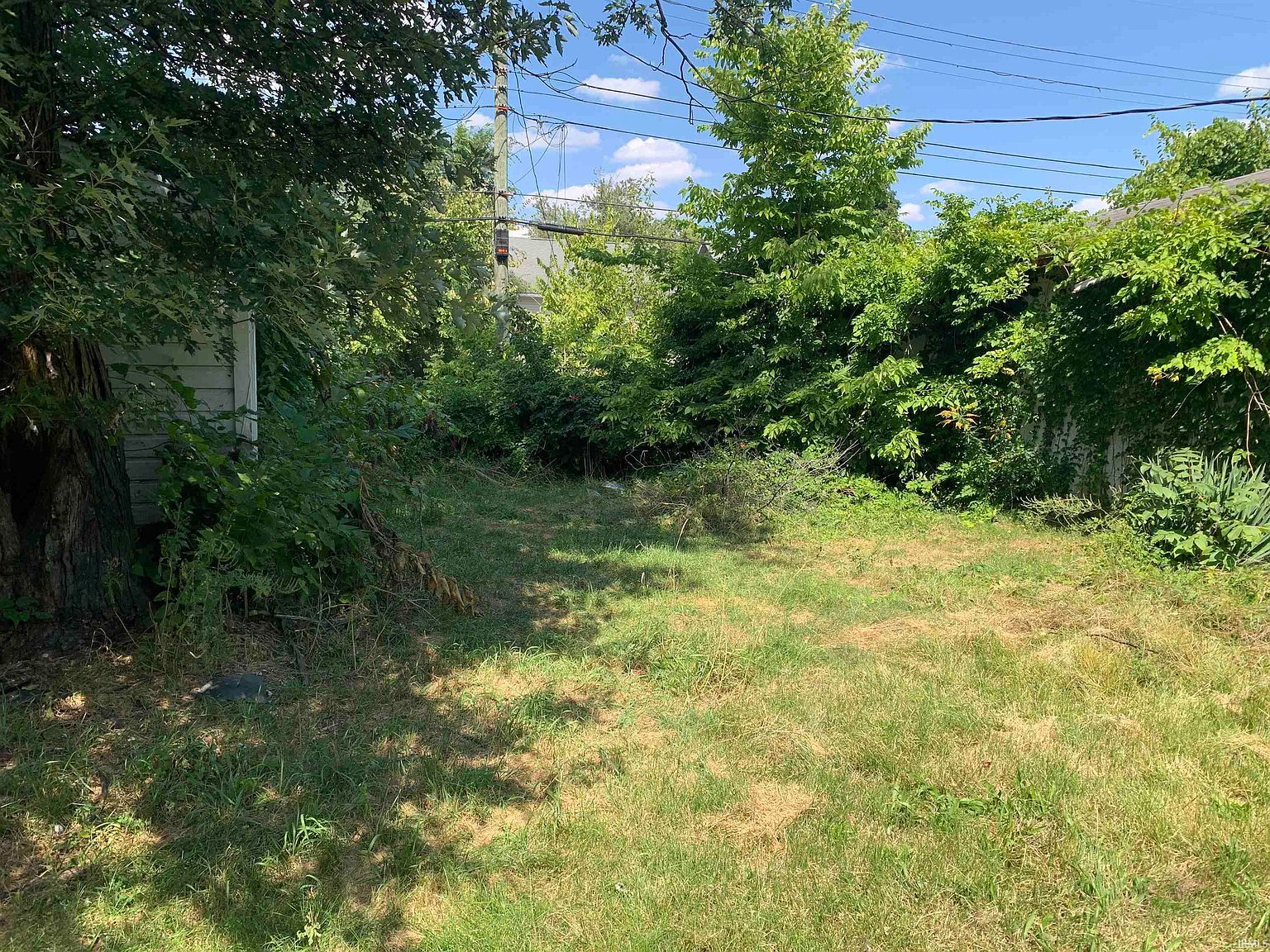 1133 E Donald St South Bend, IN 46613  | Single Family