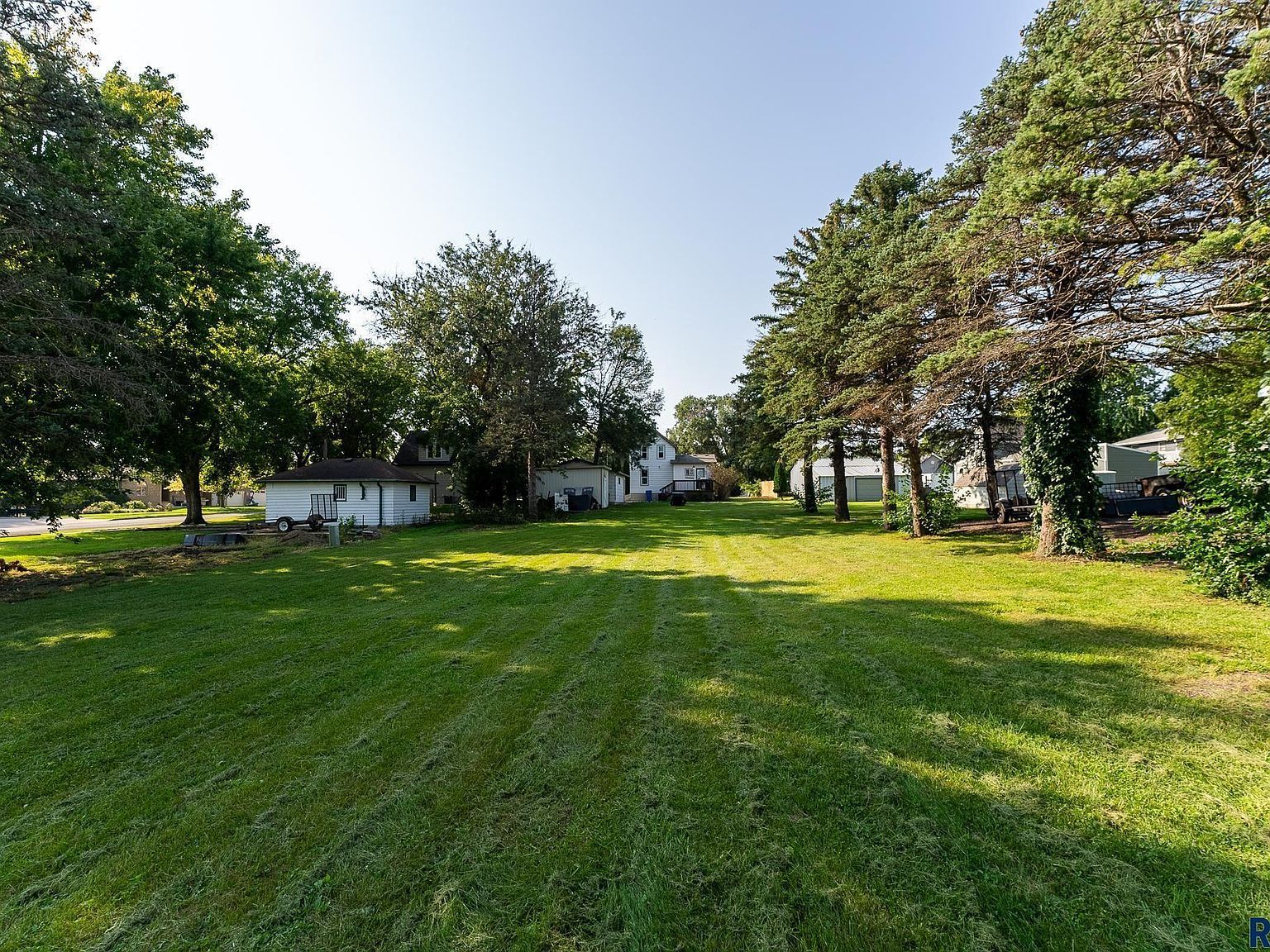 E Boynton Ave Lennox, SD 57039  | Land/Lot