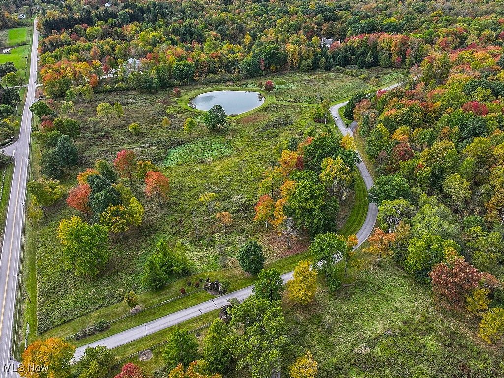 County Line Rd Chagrin Falls, OH 44022  | Land/Lot