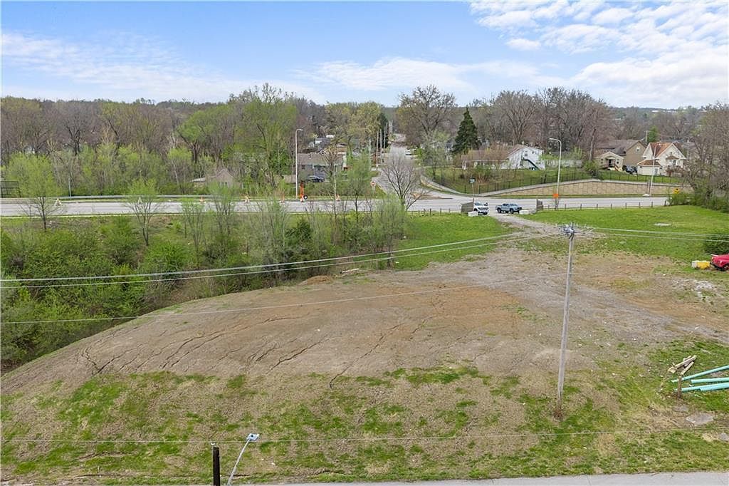 9827 E Independence Ave Independence, MO 64053 | Land/Lot