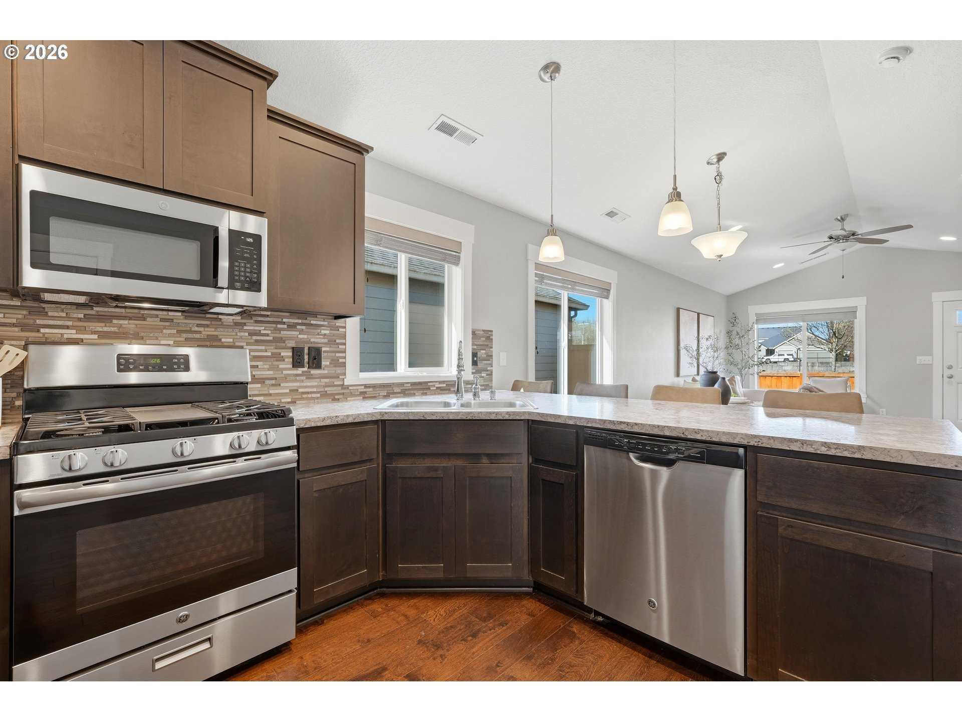 1009 NE 10th St, Battle Ground, WA, USA, 98604 - Thumbnail 3