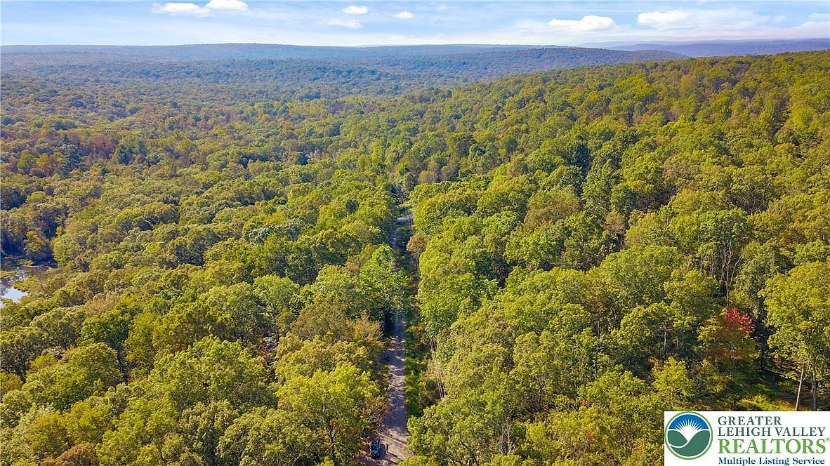 LOT 17 Spring Run Dr Cresco, PA 18326 | Land/Lot