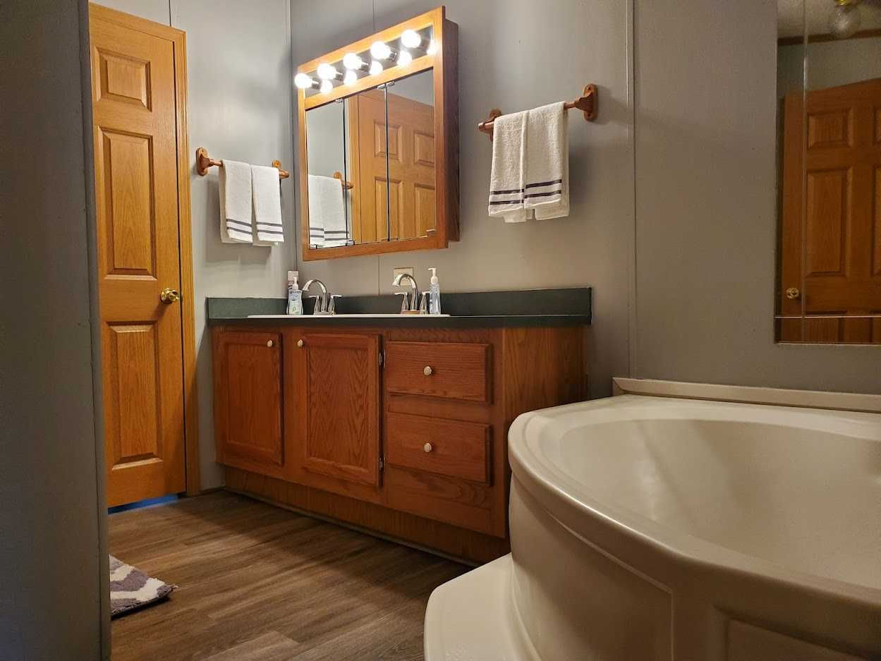 1505 Kentucky Street, Louisiana, MO, USA, 63353  | Single Family