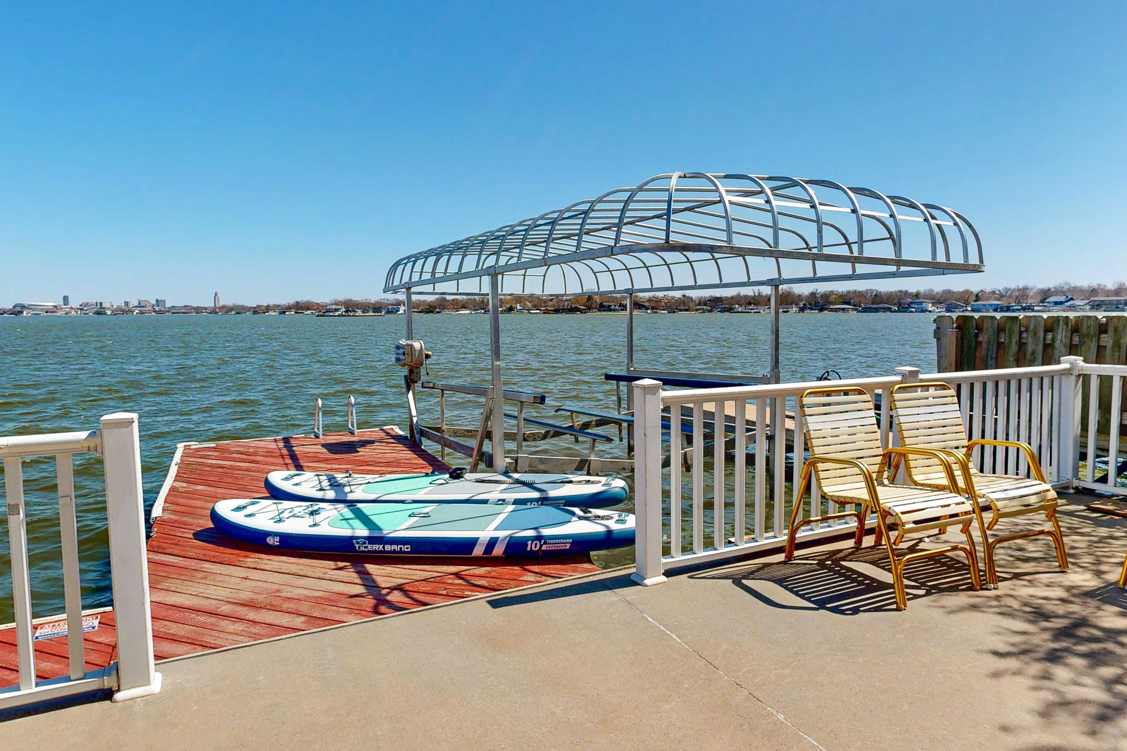 300 West Lakeshore Drive, Lincoln, NE, USA, 68528 - Thumbnail 4