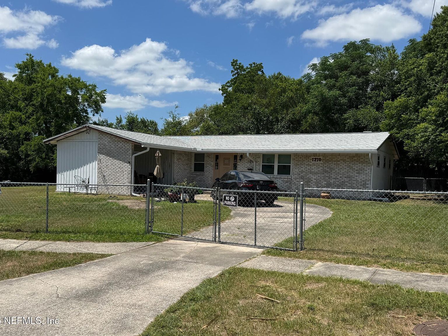 1210 Crown Dr Jacksonville, FL 32221 | Single Family