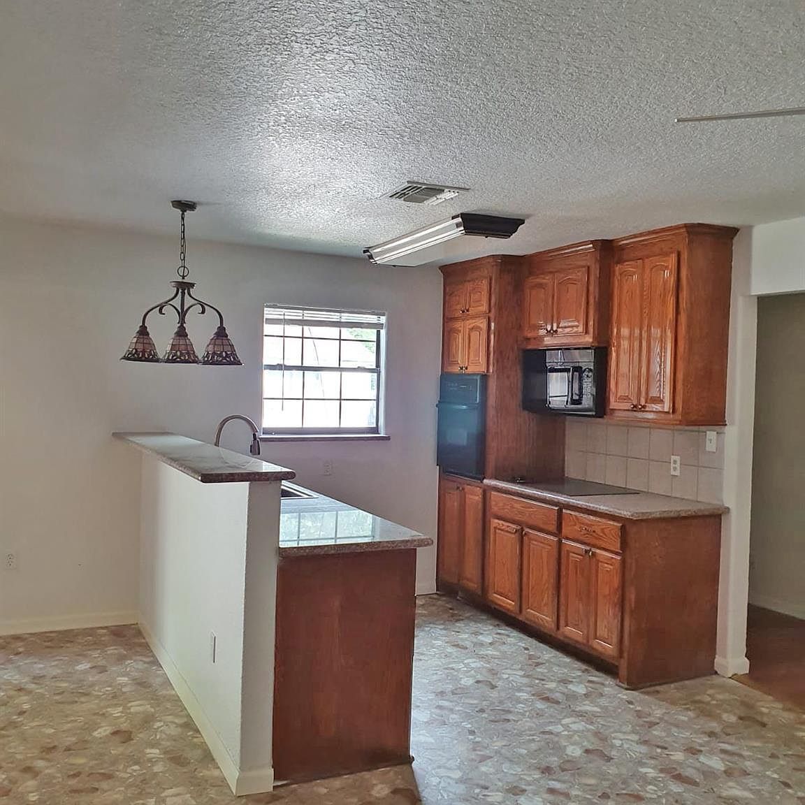 1272 Pecan St Clute, TX 77531 | Multi Family