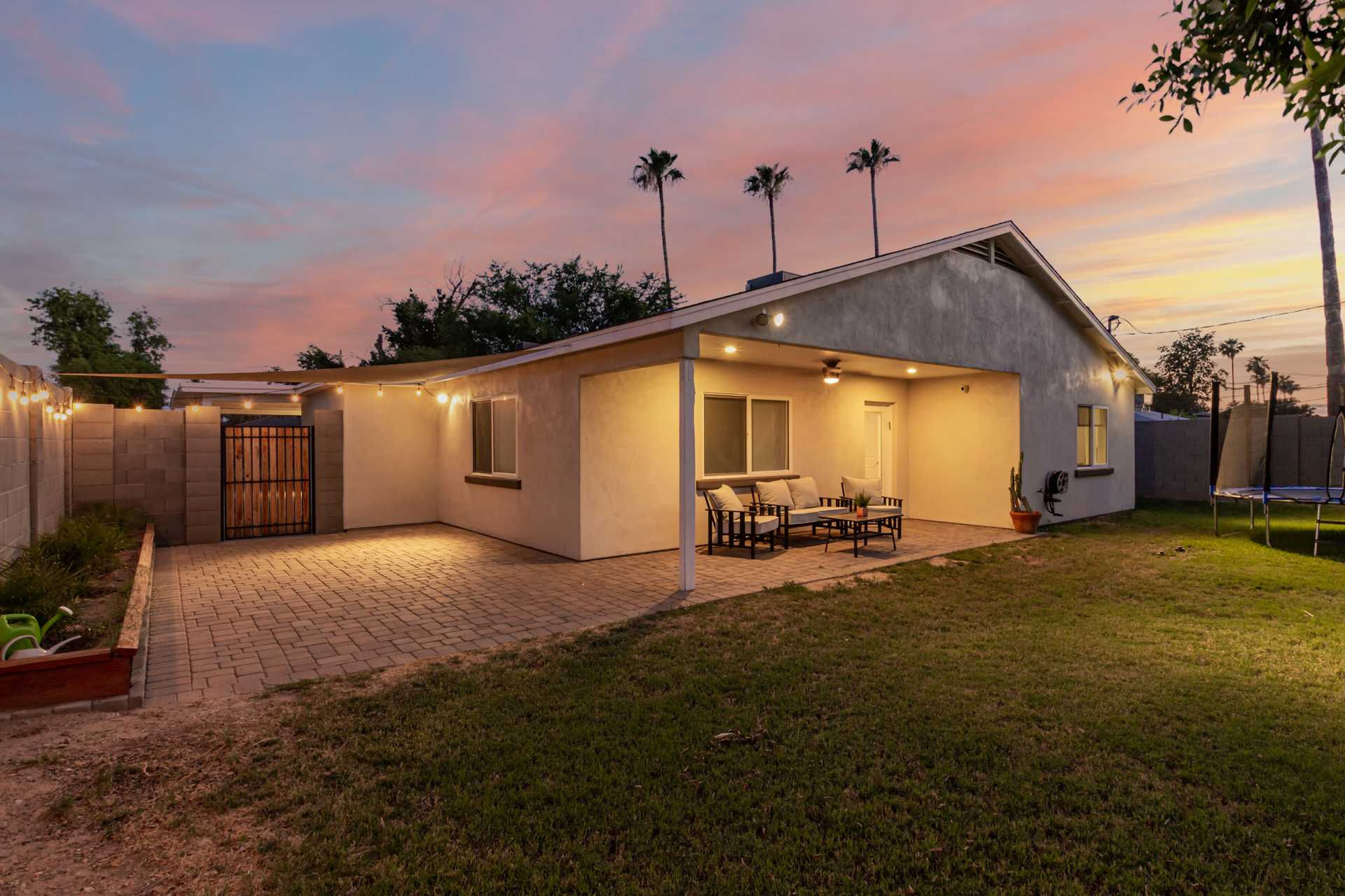 728 E State Ave, Phoenix, AZ 85020, USA  | Single Family