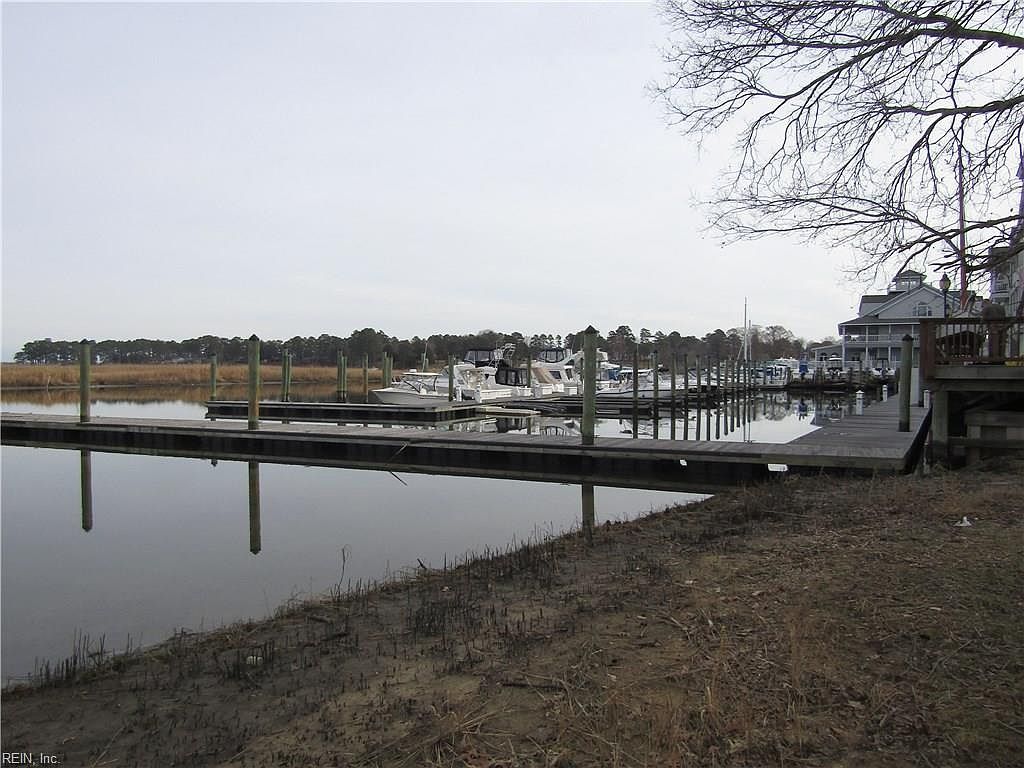 405 S Church St Smithfield, VA 23430  | Single Family