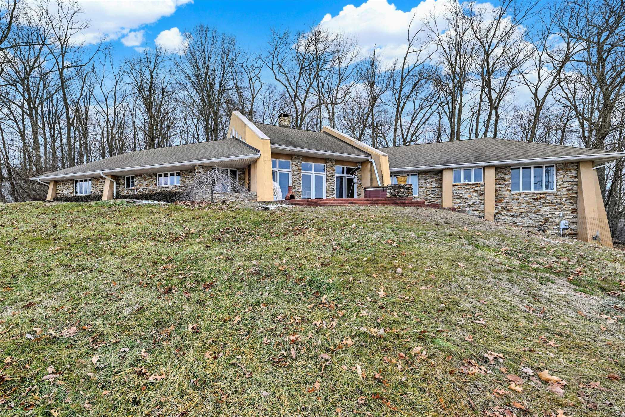 8272 Woodbine Road, Airville, PA, USA, 17302 - Thumbnail 3