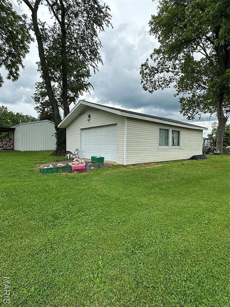 3120 2nd St Doe Run, MO 63637  | Single Family
