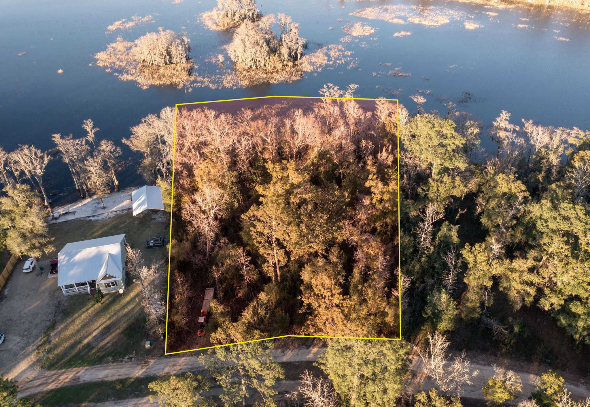 Lot 9 & 10 Paradise Lakes Road - Thumbnail 2