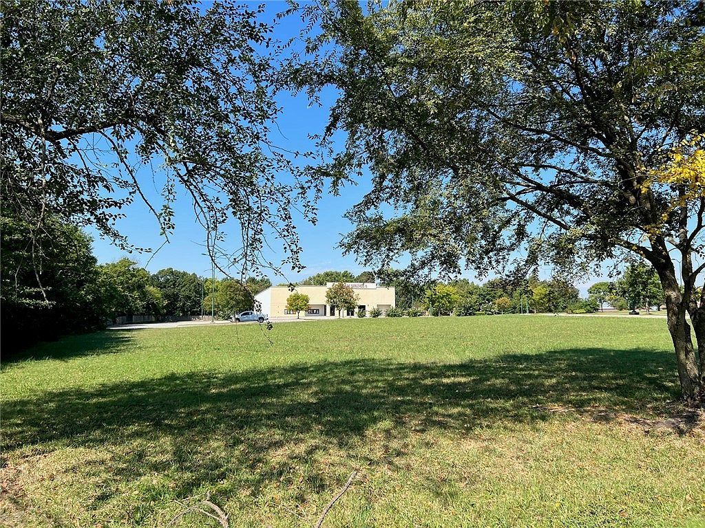 S Carl St #5 Siloam Springs, AR 72761  | Land/Lot