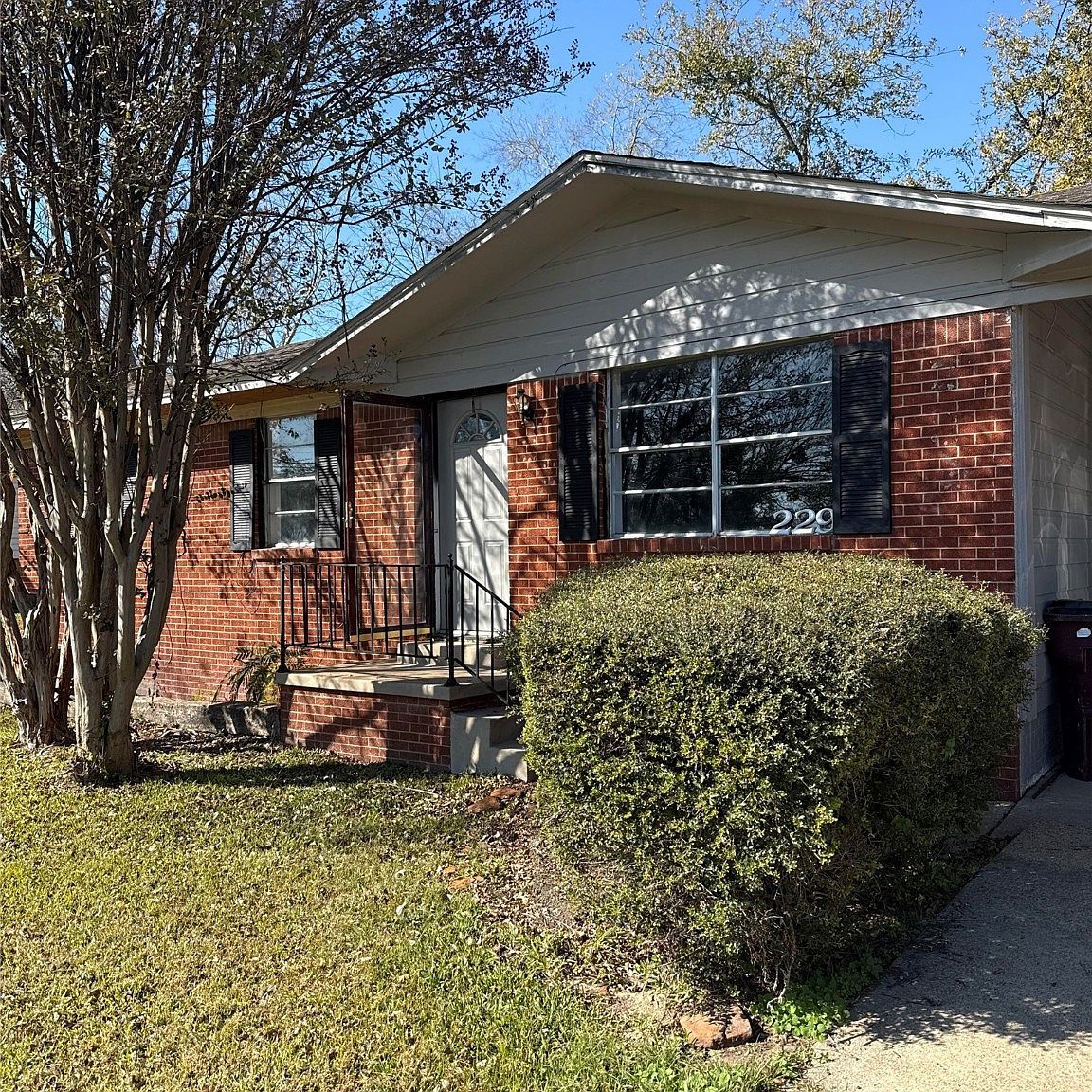 229 Bois D Arc St Canton, TX 75103  | Single Family