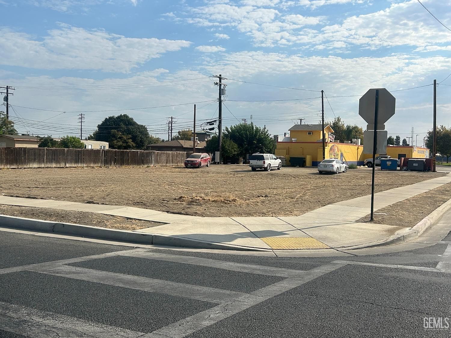 601 11th Ave Delano, CA 93215  | Land/Lot