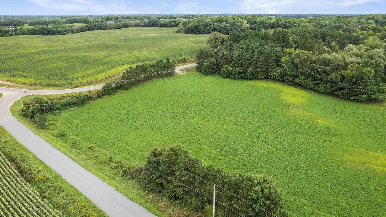 LOT 1 Hillcrest Rd Custer, WI 54423  | Land/Lot