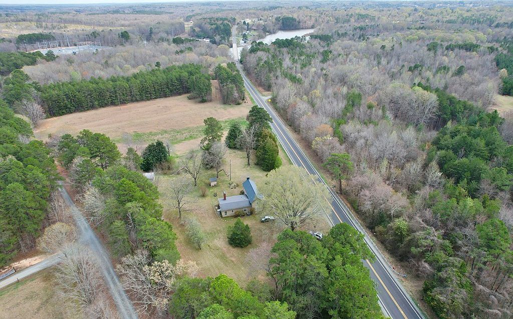 1242 Lp Bailey Mem Hwy Halifax, VA 24558  | Single Family