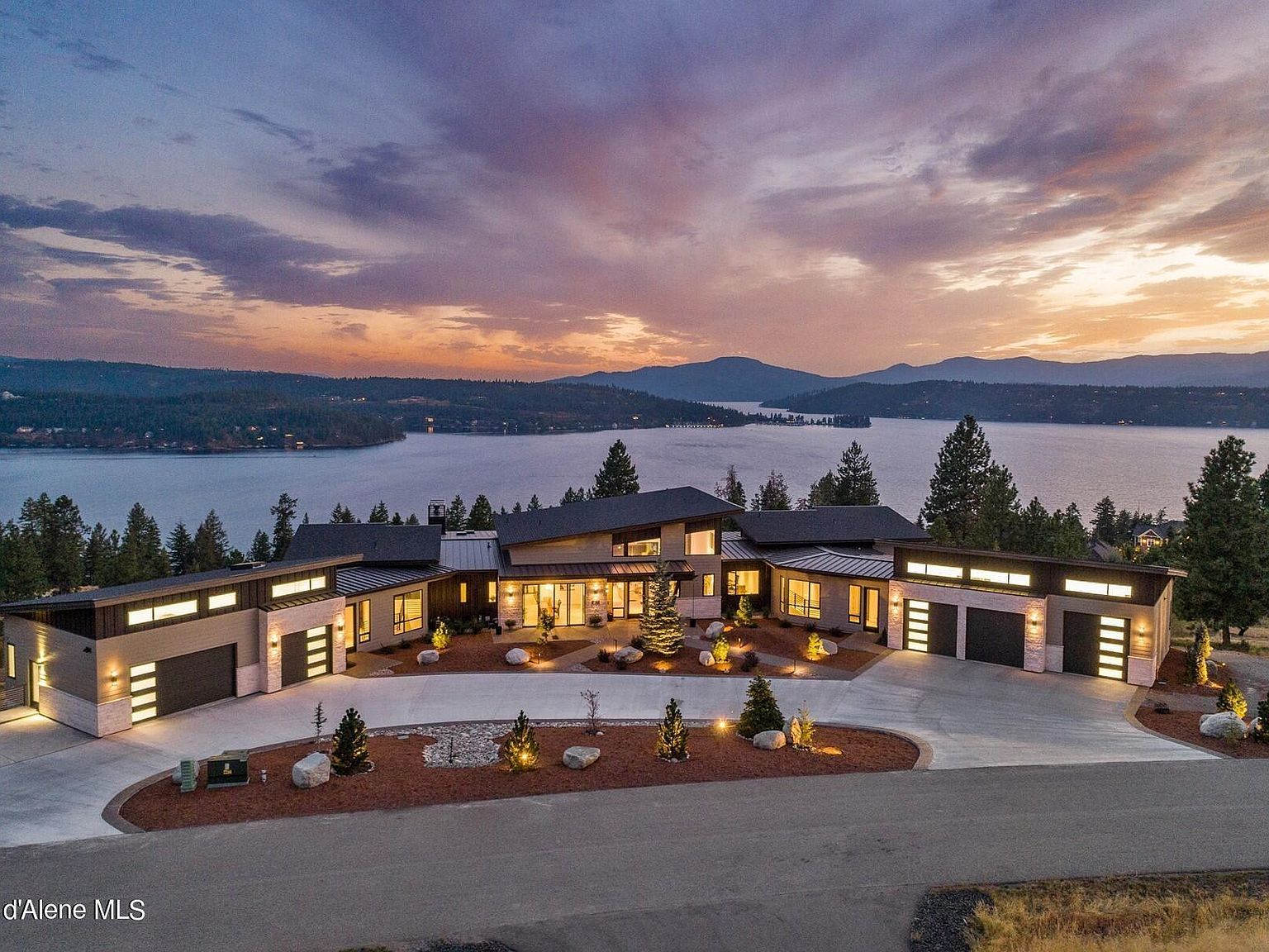 2766 S Helen Dr Coeur D Alene, ID 83814 | Single Family