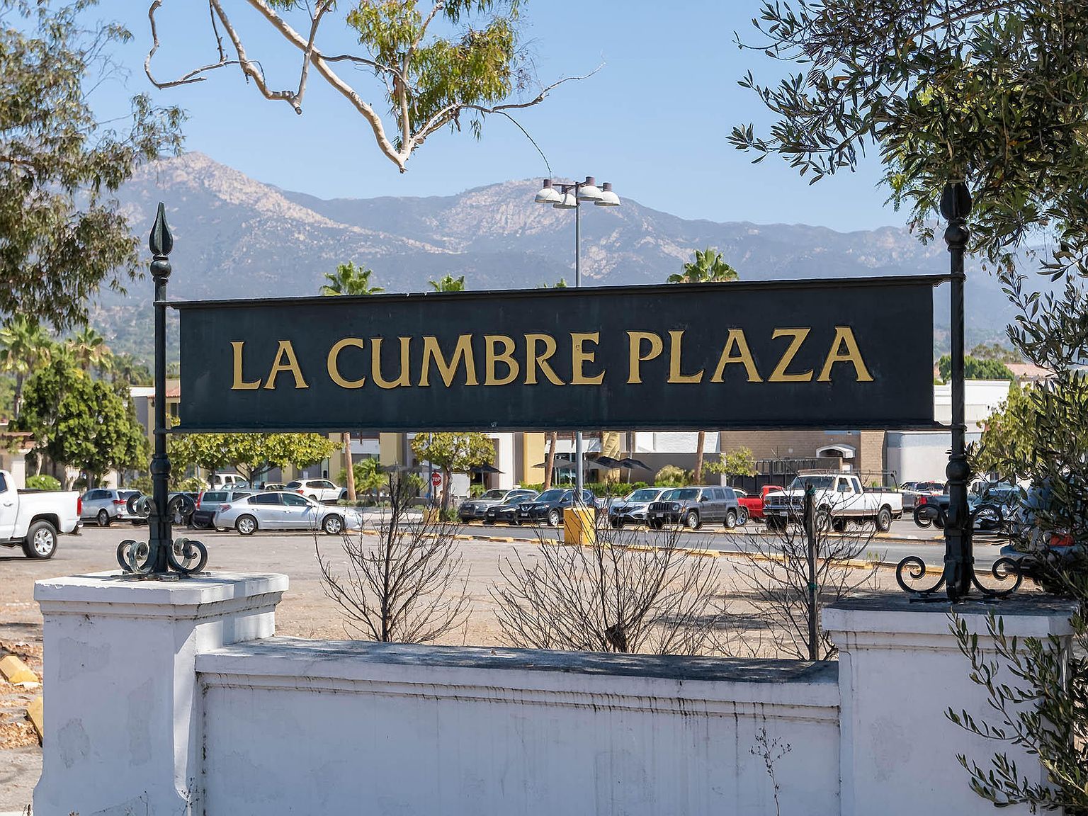 4558 Via Esperanza Santa Barbara, CA 93110 | Single Family