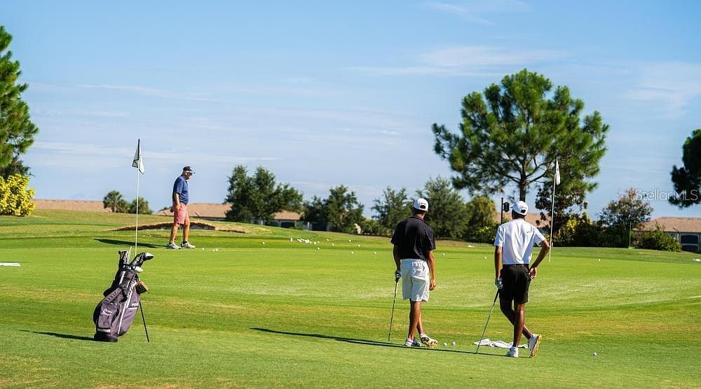 5517 Palmer Cir UNIT 203 Bradenton, FL 34211  | Condominium