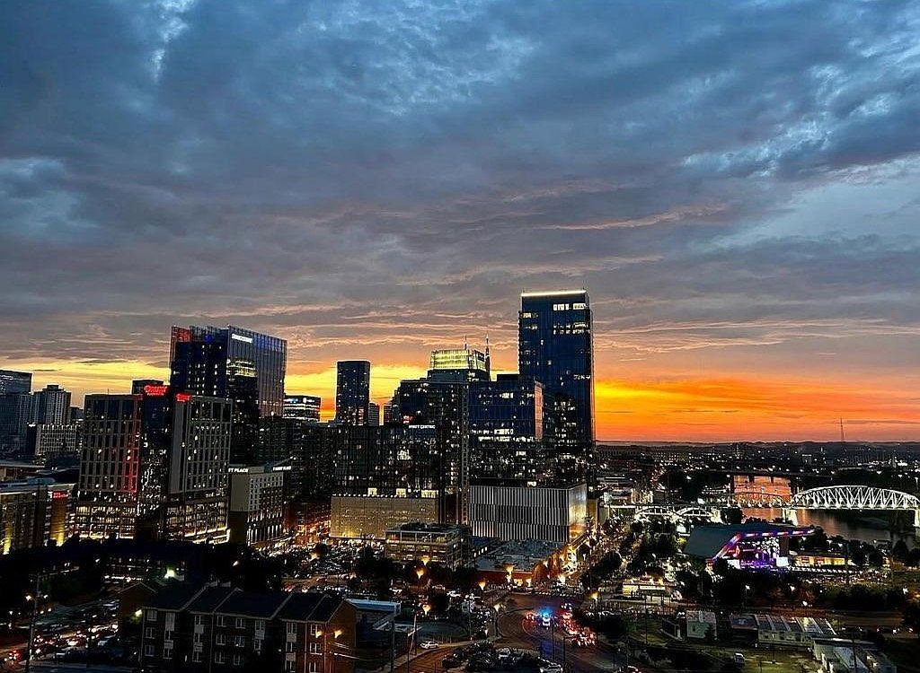 20 Rutledge St APT 107 Nashville, TN 37210  | Condominium