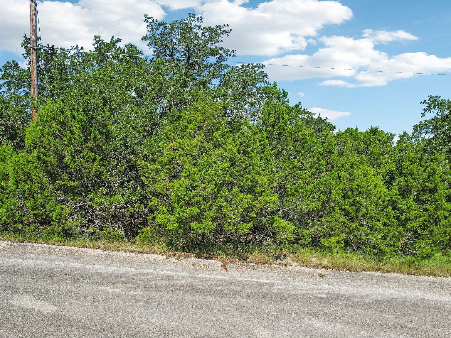 3806 Cedar Gln Lago Vista, TX 78645  | Land/Lot