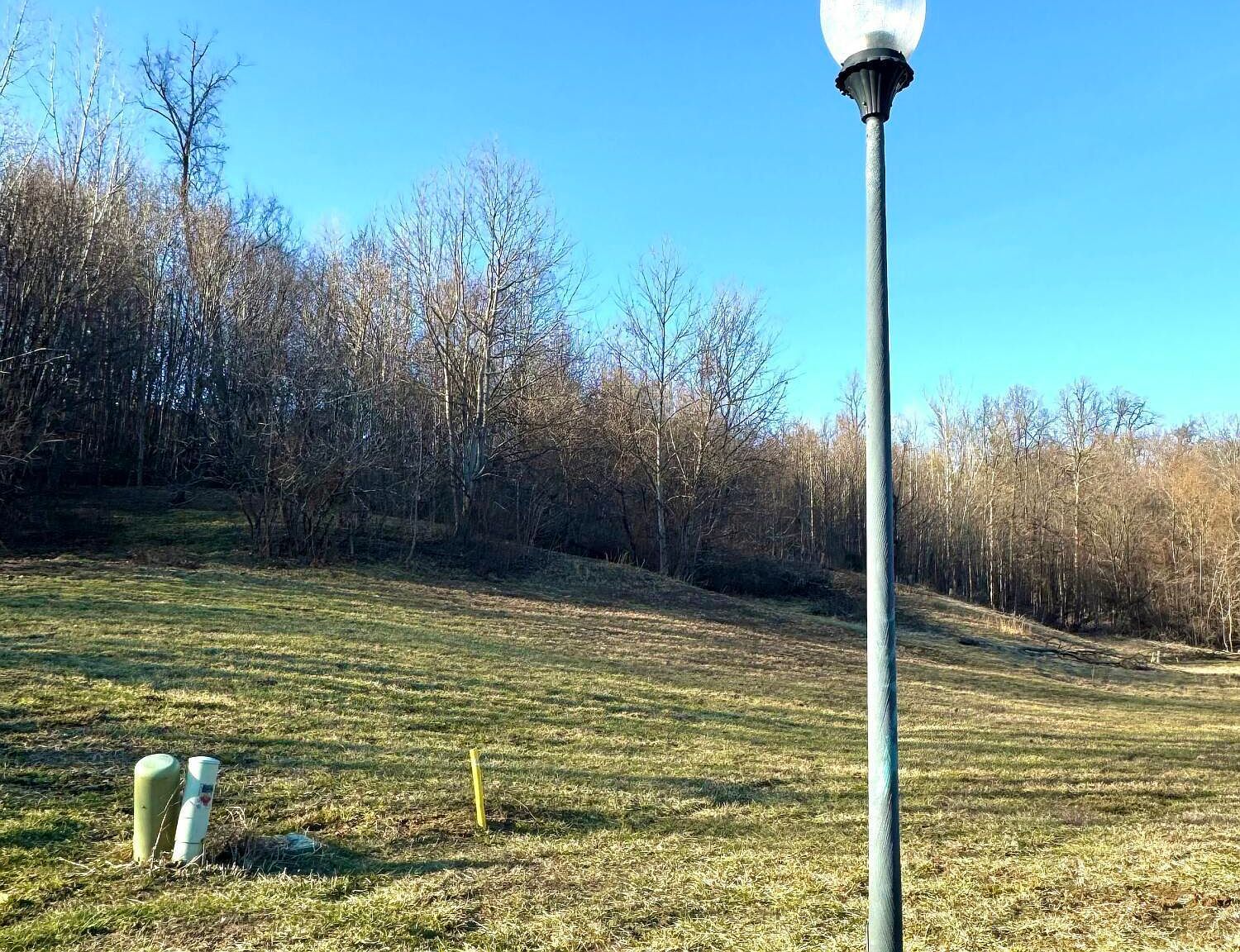3412 Westhill Cir Louisville, KY 40216  | Land/Lot
