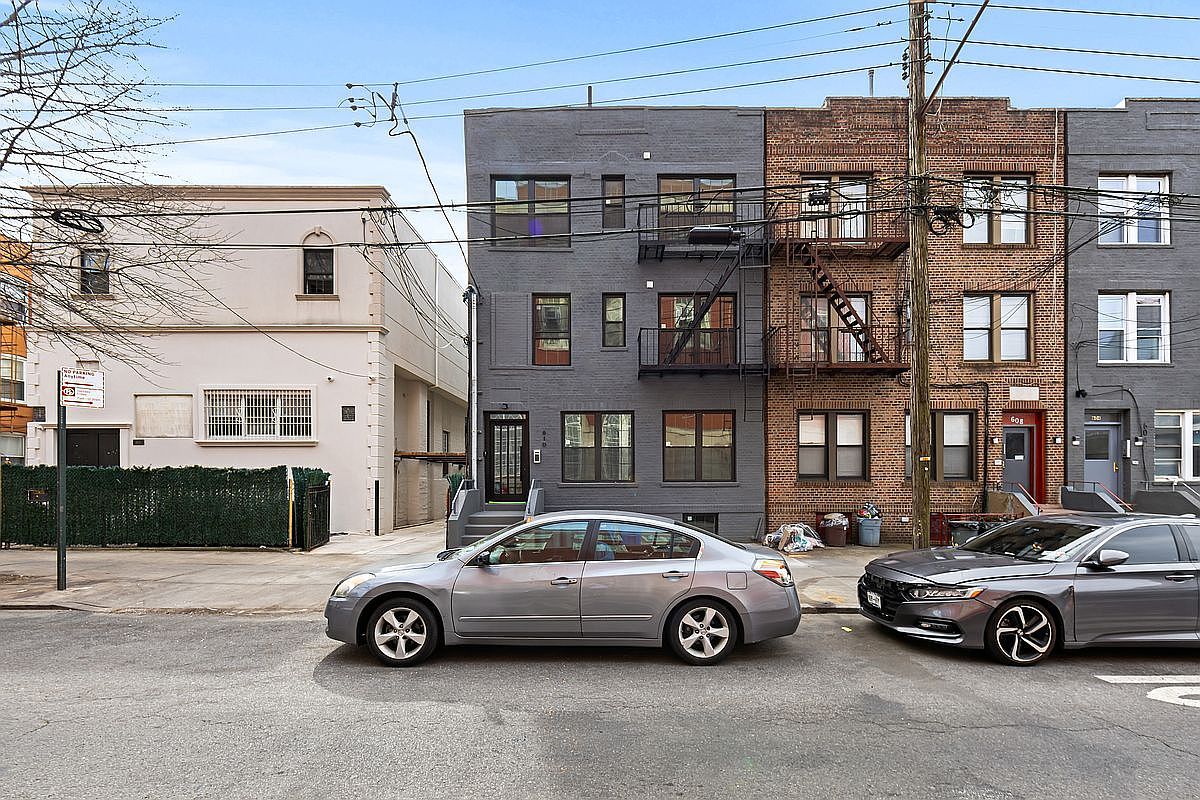 610 Maple St Brooklyn, NY 11203  | Multi Family