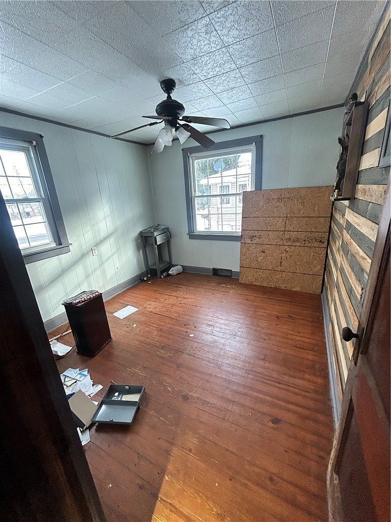 3079 McClelland Ave New Castle, PA 16101 | Single Family