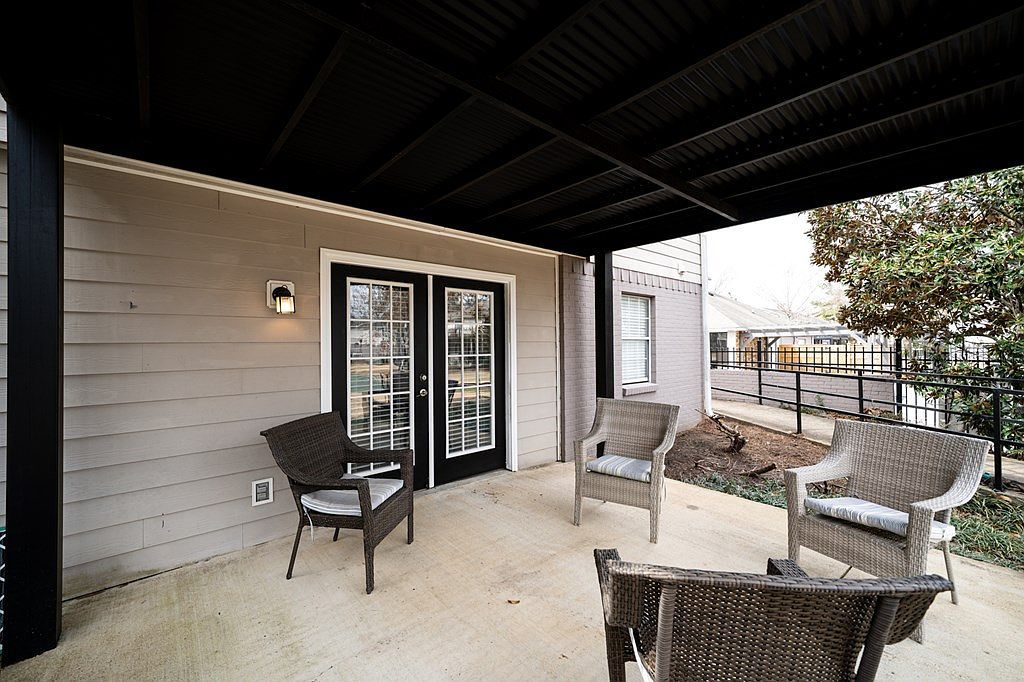 2112 Old Taylor Rd APT B1 Oxford, MS 38655 | New build