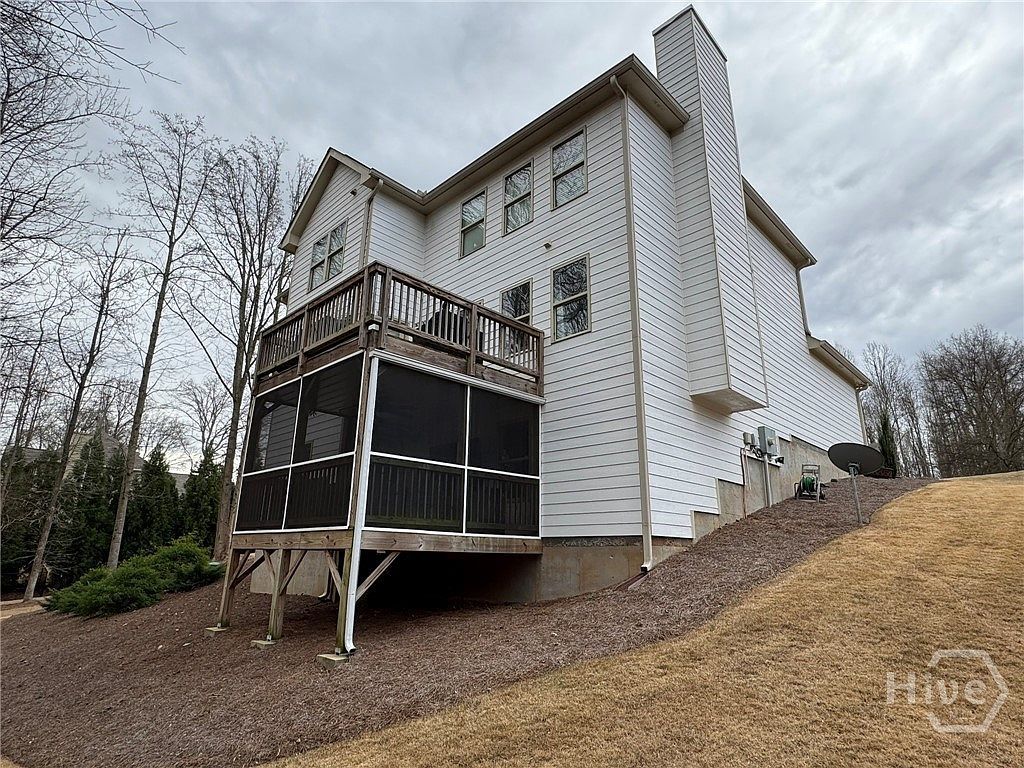 88 Fair Oaks Ct Commerce, GA 30529 | Single Family