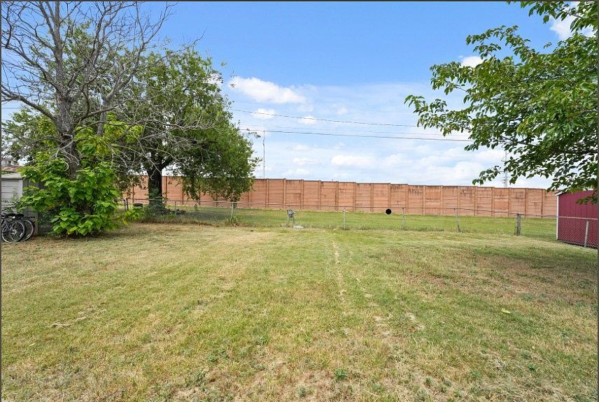 605 Neptune Dr Denton, TX 76209  | Single Family