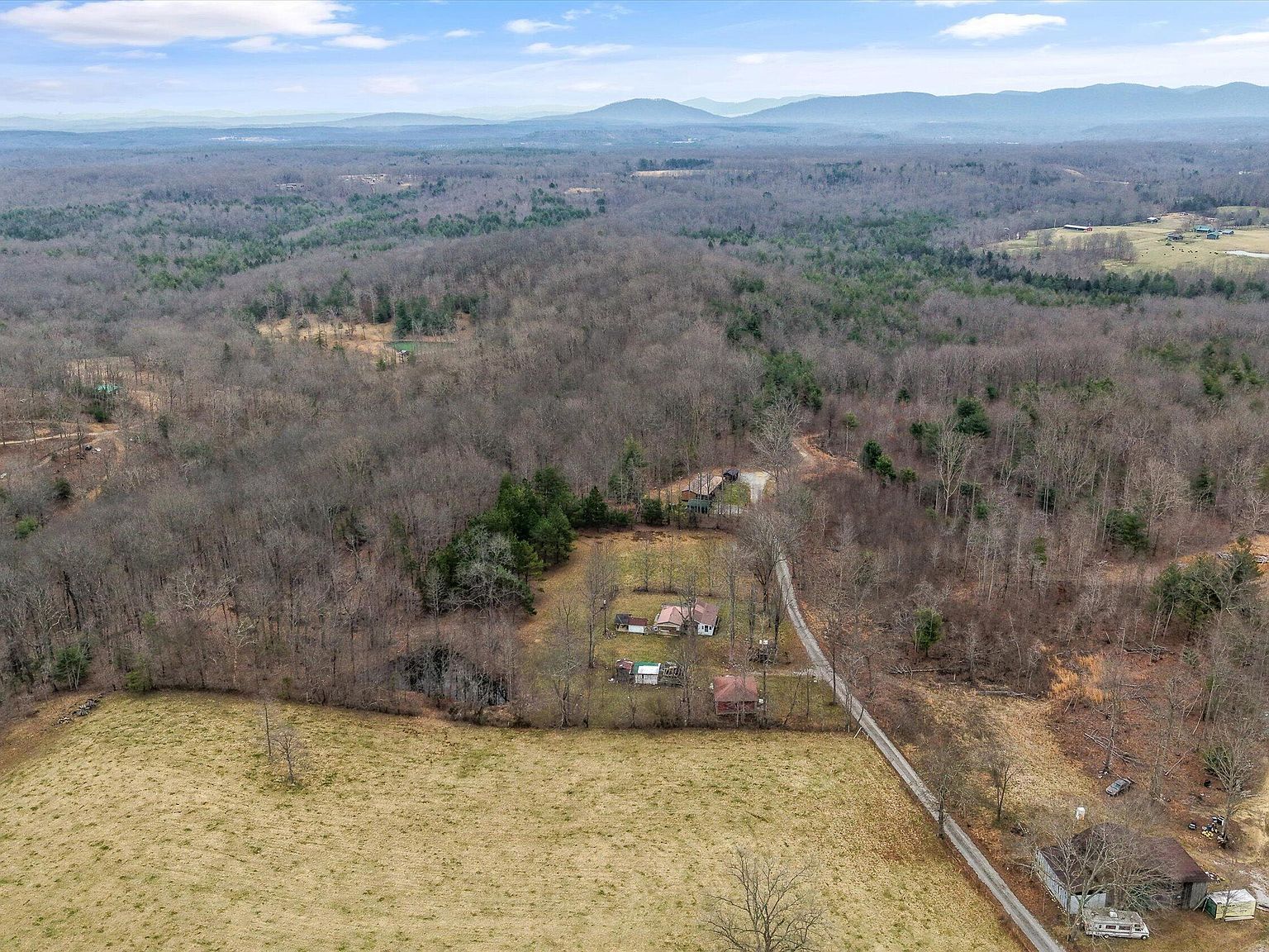 249 Wiley England Rd Sunbright, TN 37872  | Single Family